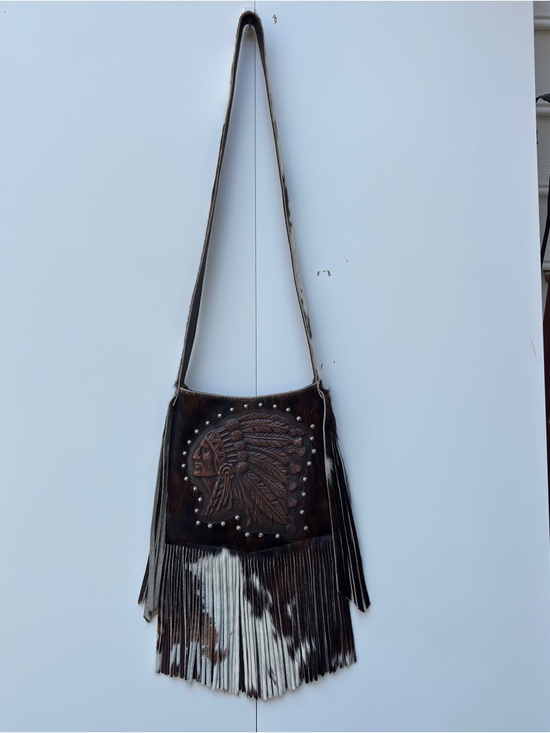 Raviani Studded Native American Fringe Crossbody Bag In Hair-On Cowhide EUC - Picture 10 of 17